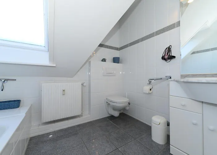 Апартаменты Haus Albatros Whg 04